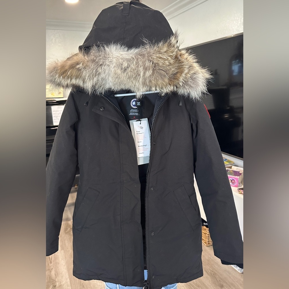 new! Canada goose victoria parka coat size XS